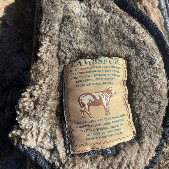 Vintage Shearling Black Leather Bomber Jacket - Picture 10 of 10